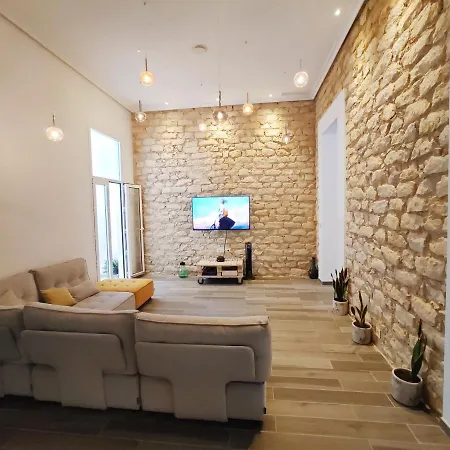 Bed & Breakfast Privada En Alojamiento Diferente Y Con Calidad En El Centro De Alicante! *
