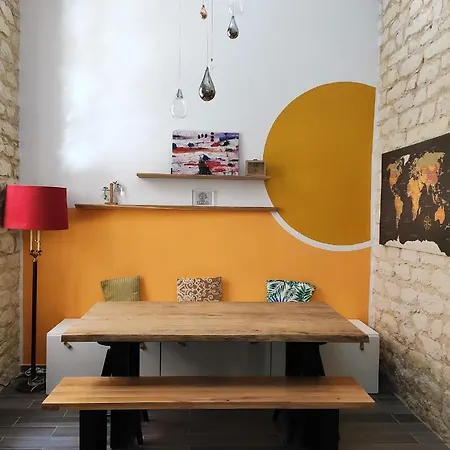 Bed & Breakfast Privada En Alojamiento Diferente Y Con Calidad En El Centro De Alicante!